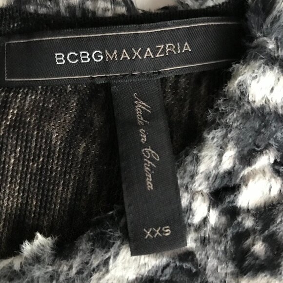 BCBGMaxAzria flattering textured tulum black/grey fun faux fur fitted top, xxs - Picture 12 of 16